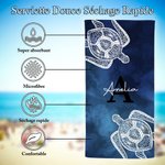 Serviette de Plage Personnalisée avec Nom et Initiale Motif Tortue Mandala Teinture Artisanale Cadeau Anniversaire pour Famille Amis
