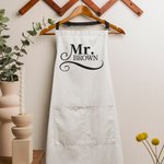 Personalisierte Paar Name Schürze mit Fronttasche Küche Zubehör Jahrestag Geburtstag Geschenk für Ehepaar