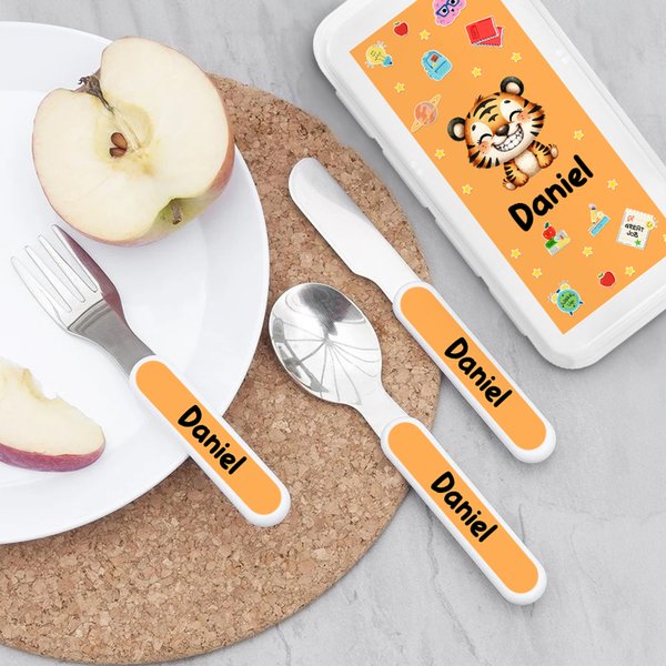 Personligt söta skrattande djur livsmedelssäkert rostfritt stål barngaffel sked kniv 3 delar bestickset med namn och fodral födelsedagspresent för pojkar flickor