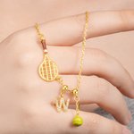 Collar personalizado de raqueta de pelota de tenis con letra de circón Joyería delicada única Regalo creativo de cumpleaños Día del partido para jugadora de tenis Mujer
