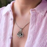 Gepersonaliseerde Lotusbloem met Mini Urn Asketting Herdenkingsgeschenk bij Verlies van een Geliefde