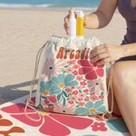 Serviette de Plage Personnalisée avec Motif Floral Multicolore et Nom Accessoire Séchage Rapide Cadeau Vacances pour Femme Amatrice de Natation