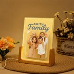 Personlig Rolig 3D tecknad karaktär Foto Akryl LED nattlampa med träbas och titel Heminredning Födelsedagspresent för husdjursälskare Familj