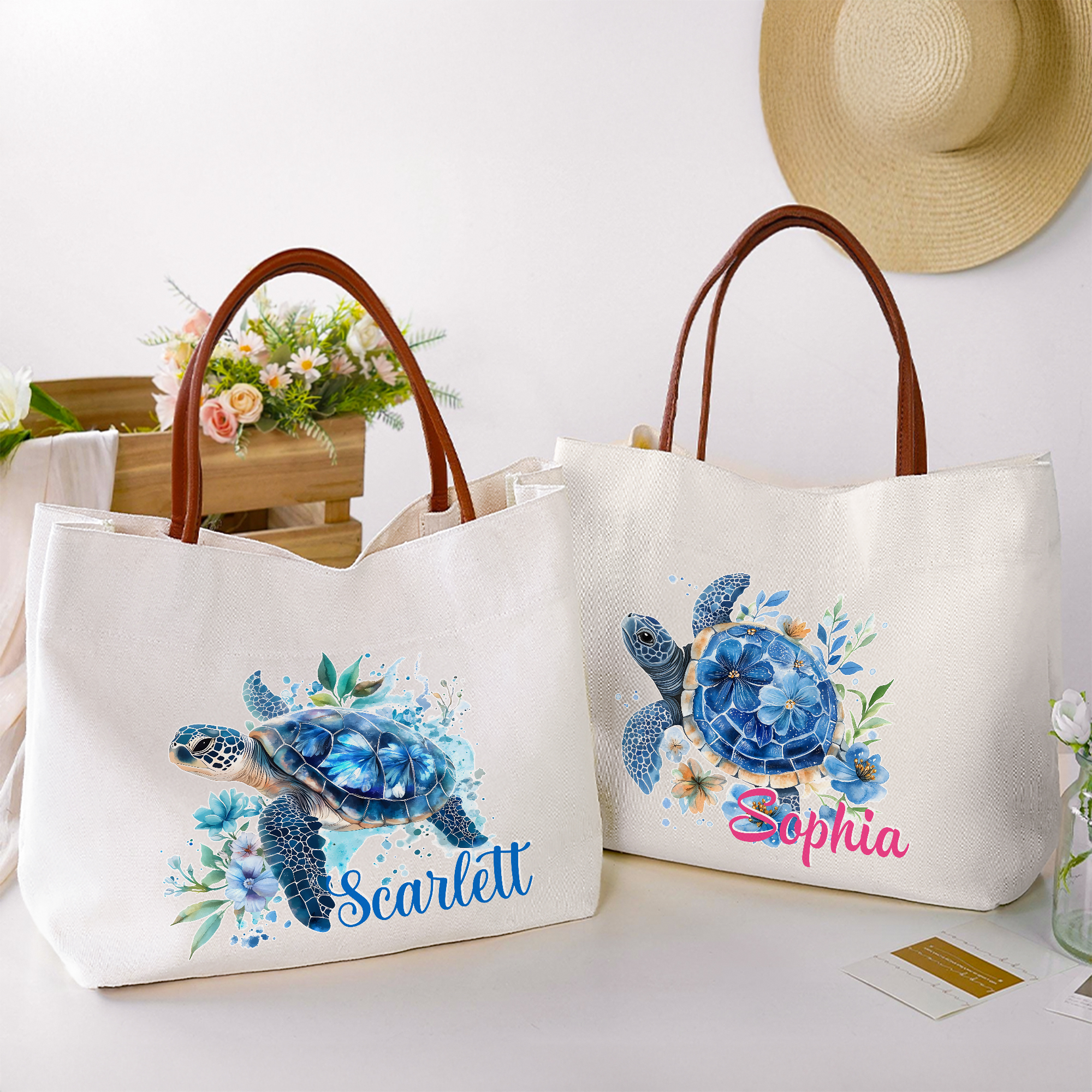 Sac Fourre-Tout en Cuir PU Personnalisé avec Motif Tortue de Mer Fleurie Bleue et Nom Toile Réutilisable Cadeau Anniversaire pour Femme