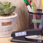 Henkilökohtainen Söpö Dinosaurus Fantasy Yksisarvinen Vedenpitävä tarra nimi Koulutarvikkeet Takaisin kouluun Syntymäpäivä Lahja lapsille