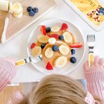 Personalisierte Cartoon Tiere Safe Edelstahl Gabel Löffel Messer 3 Stück Besteck Set mit Namen und Fall zurück zu Schule Geburtstag Geschenk für Jungen Mädchen