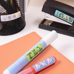 Henkilökohtainen Söpö Dinosaurus Fantasy Yksisarvinen Vedenpitävä tarra nimi Koulutarvikkeet Takaisin kouluun Syntymäpäivä Lahja lapsille