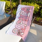 Toalla de playa de secado rápido personalizada con lazo rosa, silueta de bailarina y nombre Regalo de cumpleaños esencial de verano para chica amante del ballet y la gimnasia