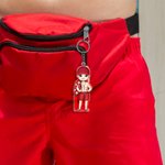 Personalizzato Cartoon Lifeguard portachiavi in acrilico con nome Uso quotidiano Apprezziamo il regalo di compleanno per i bagnini