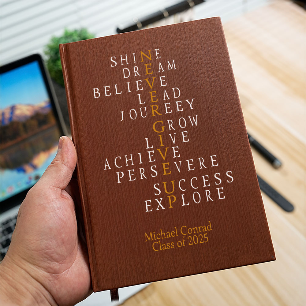 Citation de motivation Never Give Up personnalisée Cahier A5 avec nom Cadeau de fin d'études pour les diplômés