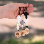 Gepersonaliseerde Silicone Cross Beech houten auto opknoping Ornament met gegraveerde tekst auto-accessoires gebed geloof cadeau voor christelijke