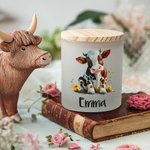 Personlig söt Highland Cow LED-ljusburk med namn och trälock Heminredning Födelsedagsjubileum Present till familjen Highland Cow-älskare