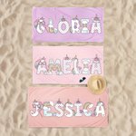 Asciugamano da spiaggia personalizzato con nome in carattere fantasy con unicorni e arcobaleni ad asciugatura rapida regalo estivo per bambini