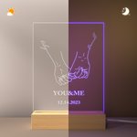 Luz nocturna LED con base de madera Personalizada Holding Hands with Love Decoración romántica para el hogar Regalo de San Valentín Aniversario para pareja