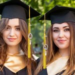 Personalisierte Perle Schmetterling Abschlusskappe Charme Quaste Memorial Ornament mit Foto Klasse von 2025 Graduierung Geschenk für Absolventen