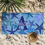 Toalla de playa personalizada con estrella de mar secado rápido, grande con nombre e inicial regalo de cumpleaños en la playa para la familia