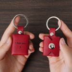 Personalized 3 Family Photos Album PU Leather Keychain with Engraved Text Birthday Father's Day Anniversary Gift for Dad Husband