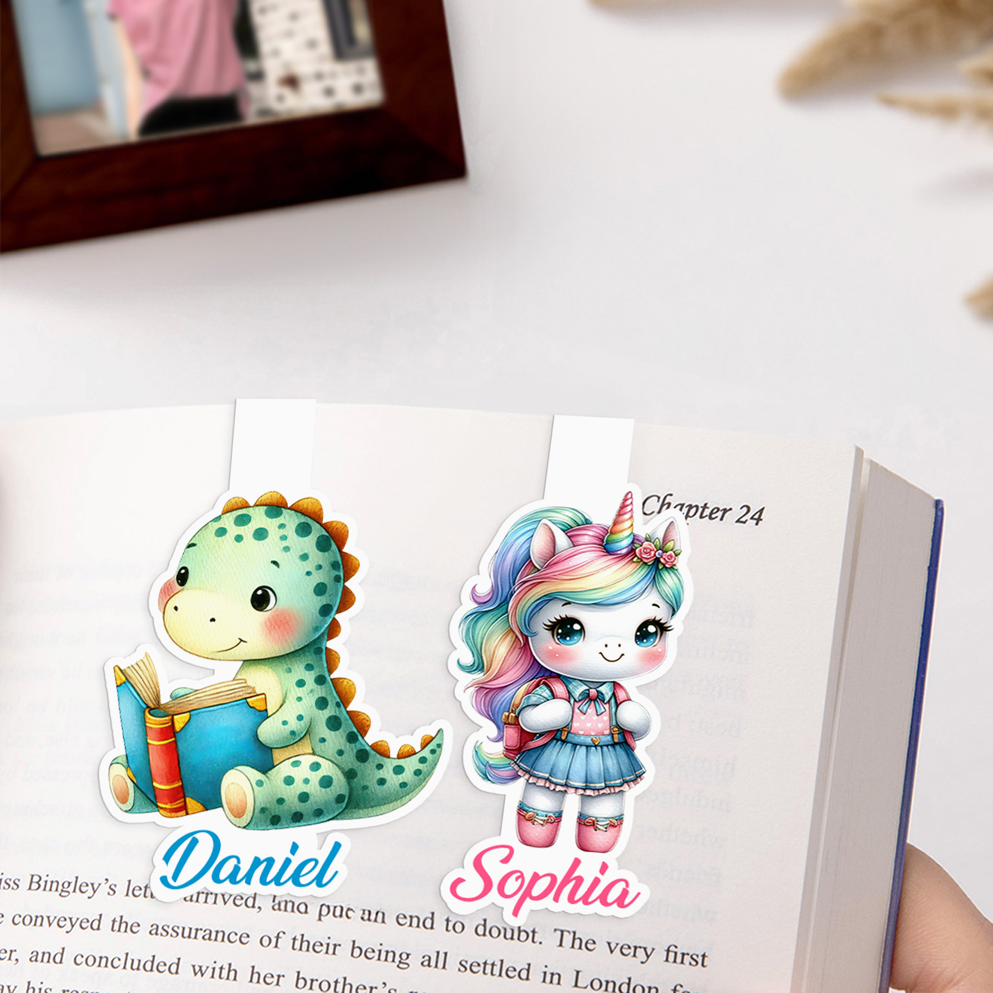 Marque-page magnétique personnalisé avec nom Licorne Dinosaure Fantaisie Cadeau d'anniversaire Cadeau de rentrée pour les enfants rats de bibliothèque