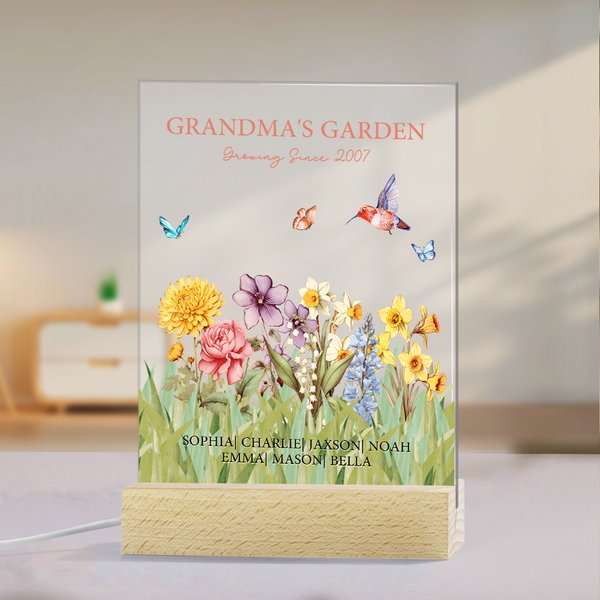 Personalized Grandma's Garden Birth Flower LED Night Light with Names and Wooden Base Home Decor Anniversary Appreciation Gift for Grandma Mom
