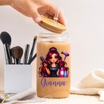Personalised Stylish Cartoon Barber Name 20 oz Frosted Clear Glass Cup with Lid and Straw Salon Opening Birthday Gift for Hairdresser Friends