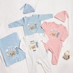 Personalized Classic Winnie the Pooh 100% Cotton Baby Romper Hat Blanket Outfit with Hamper Name Year Coming Home Baby Shower Gift for Newborn