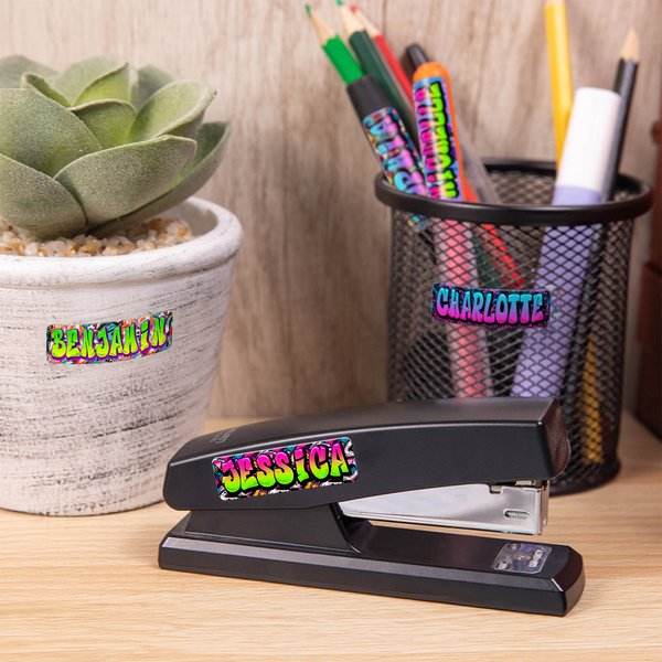 Gepersonaliseerde Graffiti Naam Waterdichte Etiketten Set van 2 Schoolbenodigdheden Terug naar School Verjaardagscadeau voor Kinderen