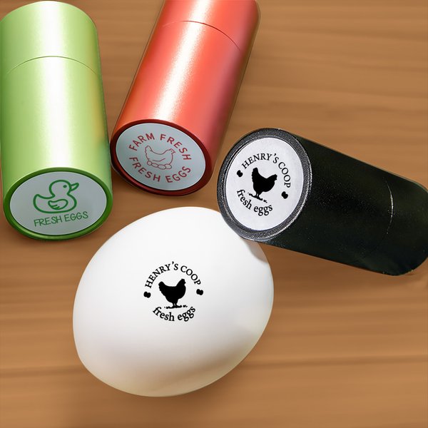 Personalisierte Henne Ente Silhouette Ei Safe Egg Stempel Karton Etikett mit Lebensmittelqualität Tinte Text und Box Geburtstagsgeschenk für Familie Landwirt Züchter
