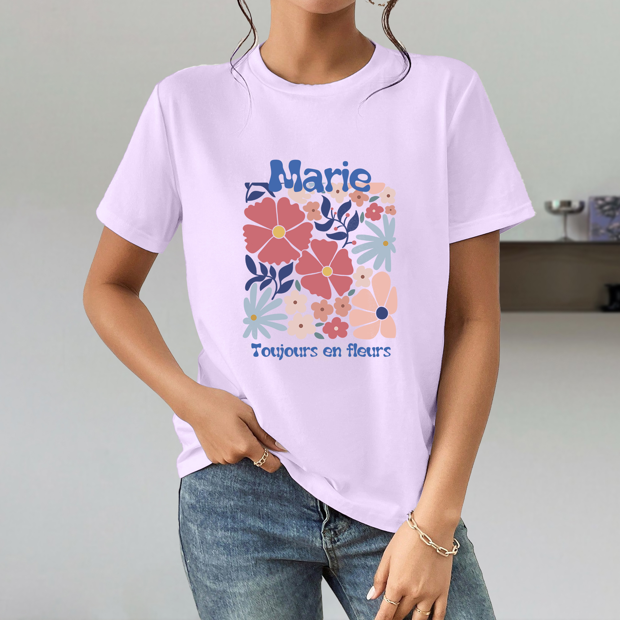 T-shirt ou Sweatshirt Personnalisé avec Nom Text et Fleur Style Bohémien Cadeau Anniversaire pour Femme
