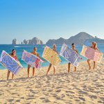 Personlig strandhandduk mångfärgad blommig snabbtorkande överdimensionerad med namn födelsedag sommar och semesterfestgåva för kvinnor