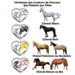 Collier Gravé Personnalisé avec Prénom Forme Coeur Fille et Cheval Cadeau Anniversaire pour Fille Femme Amoureux des Chevaux