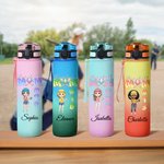 Personalisierte Gradient Baseball Mom Ice Cream Name 32 oz Wasserflasche mit Time Marker Muttertag Wettbewerb Training Geschenk für Baseball-Spieler-Liebhaber