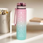 Personalisierte Cartoon Yoga Mädchen Gradient 32 oz Wasserflasche mit Namen und Zeit Marker Ausbildung Hydratation Geburtstag Geschenk für Yoga-Liebhaber Frauen Mädchen