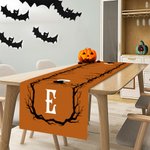 Henkilökohtainen Crow Orange Spooky taulukko juoksija Initial Home Decor Housewarming Halloween lahja perheen ystävä