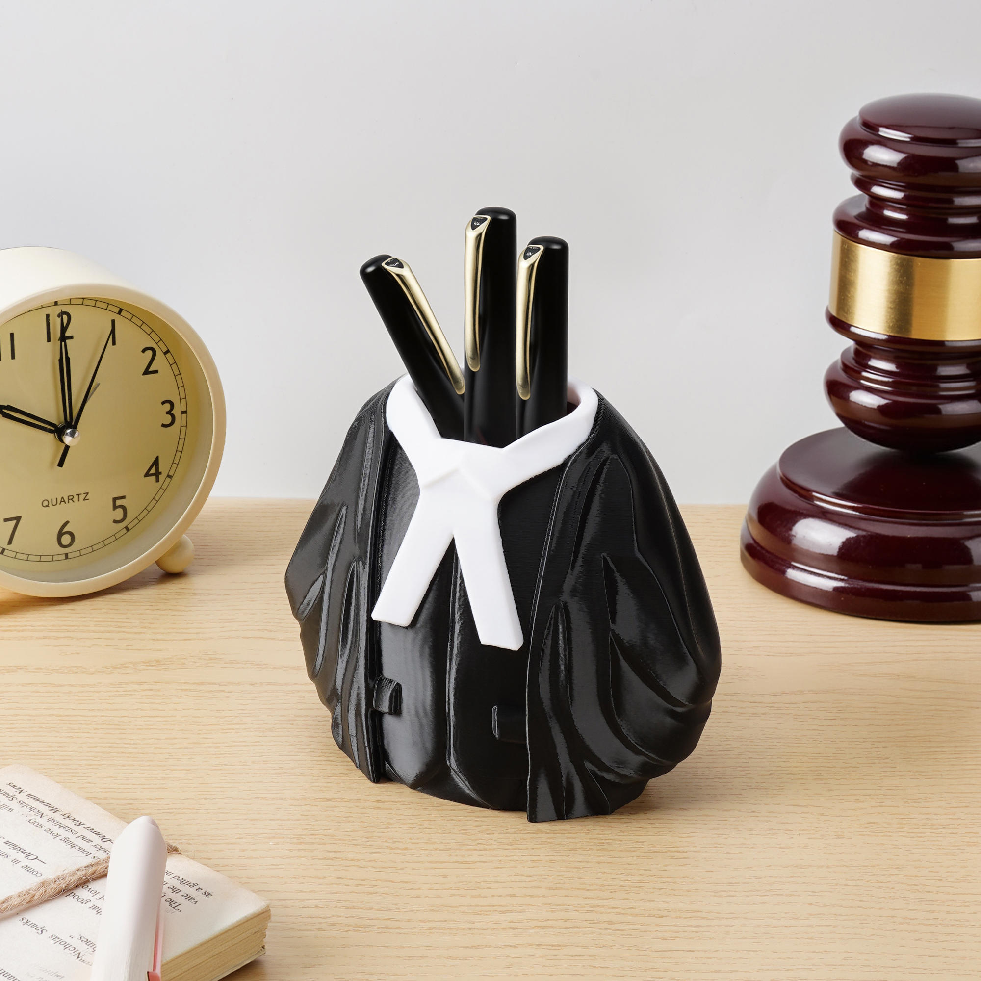 Porte-stylos impression 3D personnalisé avec nom - Style robe d'avocat - Décoration de bureau Cadeau d'anniversaire pour avocats
