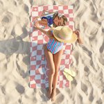 Serviette de plage surdimensionnée à carreaux personnalisée avec nom Travel Essentials Summer Vacation Birthday Gift for Girl Woman