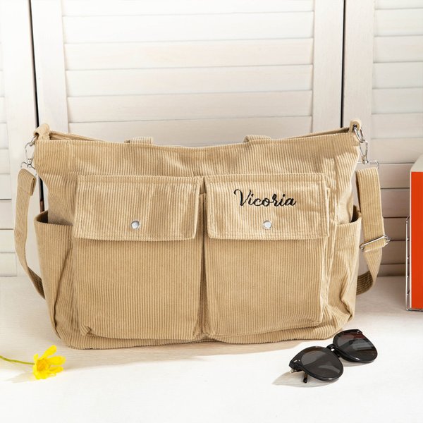 Henkilökohtainen vapaa Corduroy vetoketju Crossbody Kangaskassi kirjailtu nimi ja useita taskuja Travel tarvikkeet syntymäpäivälahja perheelle ystäville