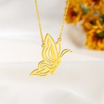 Collier papillon personnalisé avec nom Bijoux délicats Cadeau d'anniversaire pour femmes