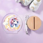 Luz nocturna LED acrílica personalizada con nombre y  diseño de luna y unicornio de fantasía base de madera regalo de cumpleaños para niñas y mujeres