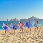 Toalla de playa personalizada de gran tamaño con ilustración de vida marina y nombre secado rápido esencial de viaje regalo de cumpleaños para amigos