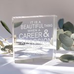 Plaque de bureau en acrylique carrée personnalisée avec nom et titre Cadeau d'anniversaire de travail pour employé de bureau