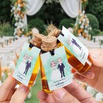 Personalised Cartoon Bride and Groom Watercolour Label Shot Bottle with Name and Date Wedding Favor Decor for Couple Guest Newlywed