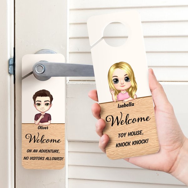 Colgador de puerta personalizado de dibujos animados con nombre y texto Pomo de puerta Decoración de cumpleaños Regalo de oficina para amigos de la familia