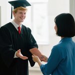 Henkilökohtainen Monogrammi 3 jaettu Slots Crazy Horse Nahka Pen Case nimi Kannettavat tarvikkeet Travel Syntymäpäivälahja perheelle Ystävät kollegat