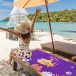 Toalla de playa personalizada multicolor con nombre y diseño de animales de buceo secado rápido vacaciones de verano regalo de cumpleaños para niños