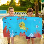 Toalla de playa personalizada multicolor con nombre y diseño de animales de buceo secado rápido vacaciones de verano regalo de cumpleaños para niños