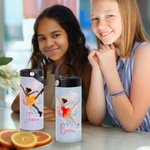 Personalisierte Geburt Blume Eiskunstlauf Mädchen Name 15 oz Wasserflasche mit Stroh Geburtstag Geschenk für sie