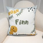 Personalisierter Cartoon Dinosaurier Kissenbezug mit Namen und Pflanzen-Motiv Haus Deko Geburtstag Geschenk für Jungen Mädchen