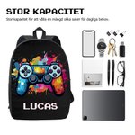 Personlig pixelryggsäck med spelkontrollsstil och färgglada splattor den perfekta skolstartsgåvan för barn studenter och spelentusiaster
