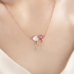 Personalized 1-5 Birth Flowers Necklace with Names Colorful Floral Jewelry Mother's Day Birthday Christmas Gift for Mom Grandma