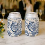 Personlig Retrostil Franskt tryck Toile De Jouy Isolerad ölburk kylhylsa med namn och initialer Partybröllopsgåva för brud Brudtärnor